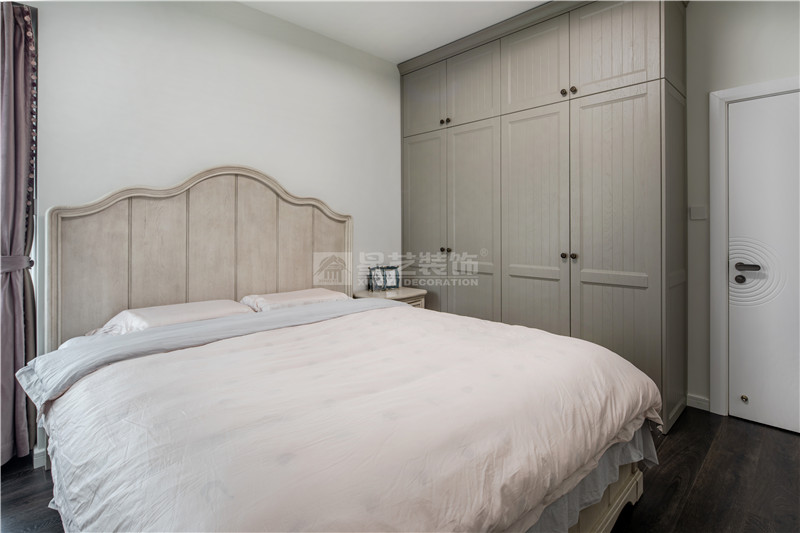 萬達(dá)茂 160平臥室裝修實景圖