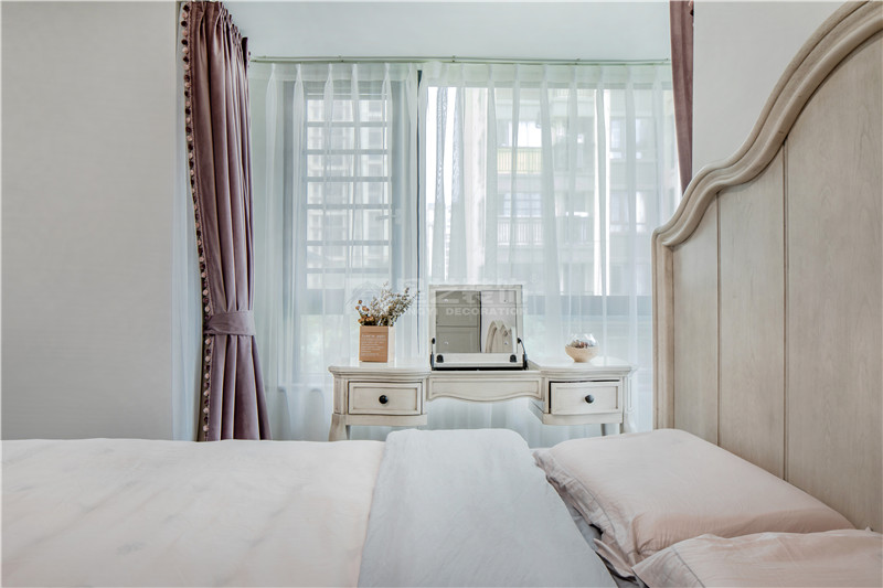 萬達(dá)茂 160平臥室裝修實景圖