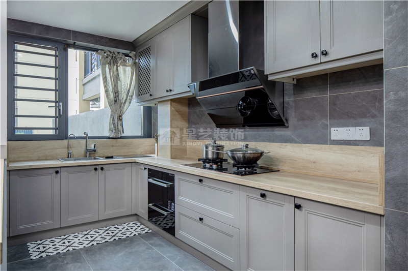 萬達(dá)茂 160平廚房裝修實景圖