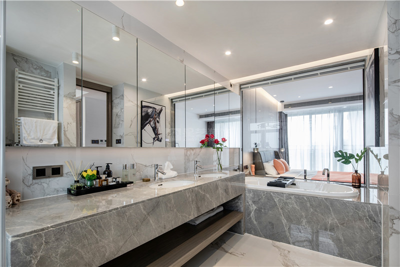 華發(fā)國賓壹號120平衛(wèi)生間裝修實(shí)景圖