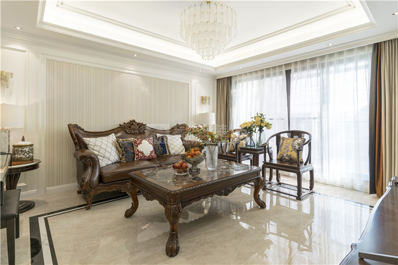 翡翠時光240平復式客廳裝修實景圖