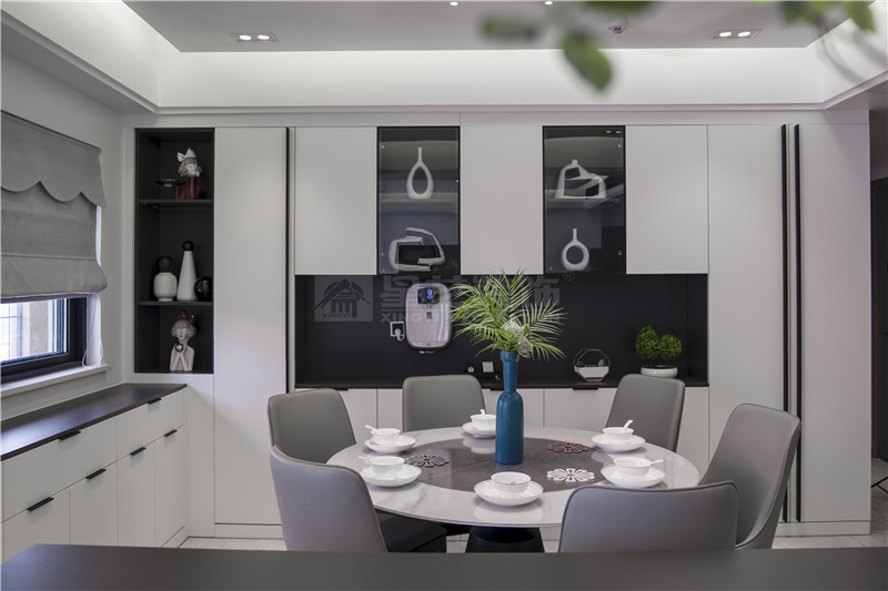 單位房140平餐廳裝修實景圖