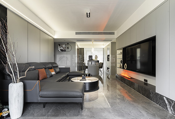 龍光玖譽湖     145平