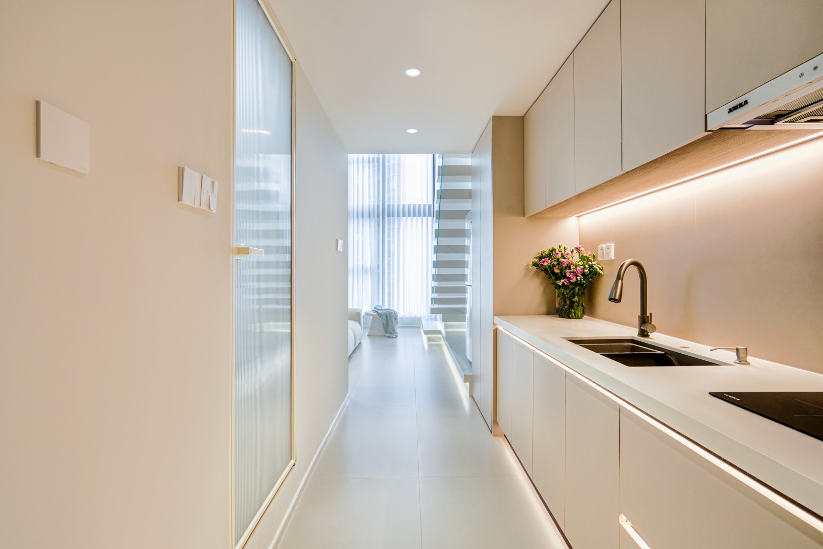 云創(chuàng)谷loft30平現(xiàn)代風(fēng)格裝修實景