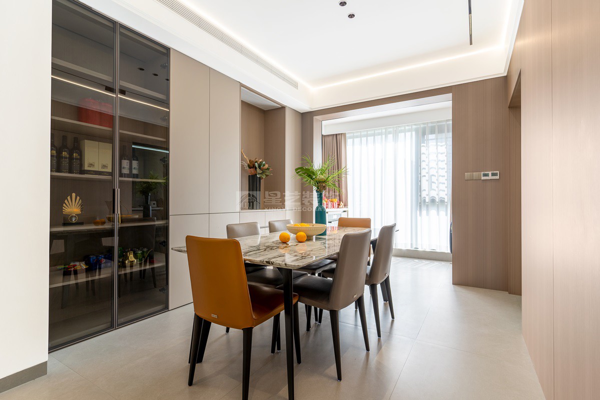 盛邦濱江府200平現代極簡餐廳裝修實景
