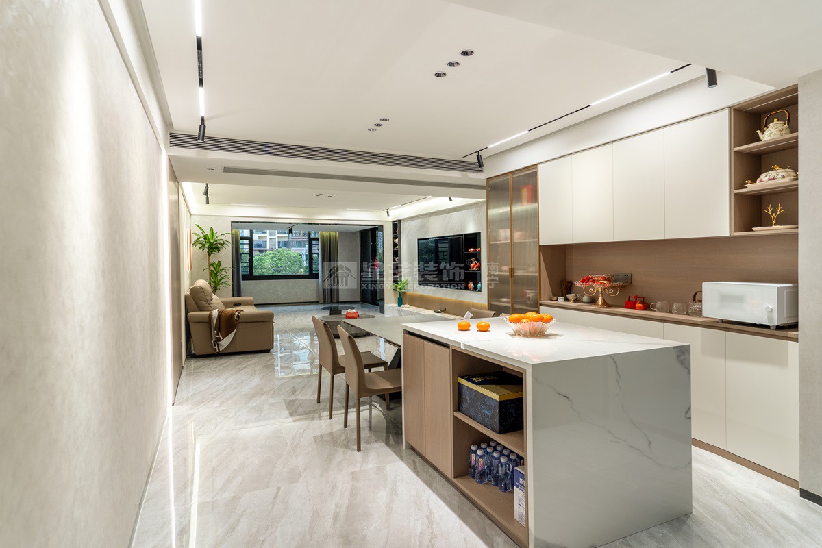 江山御景140平意式極簡(jiǎn)餐廳裝修實(shí)景