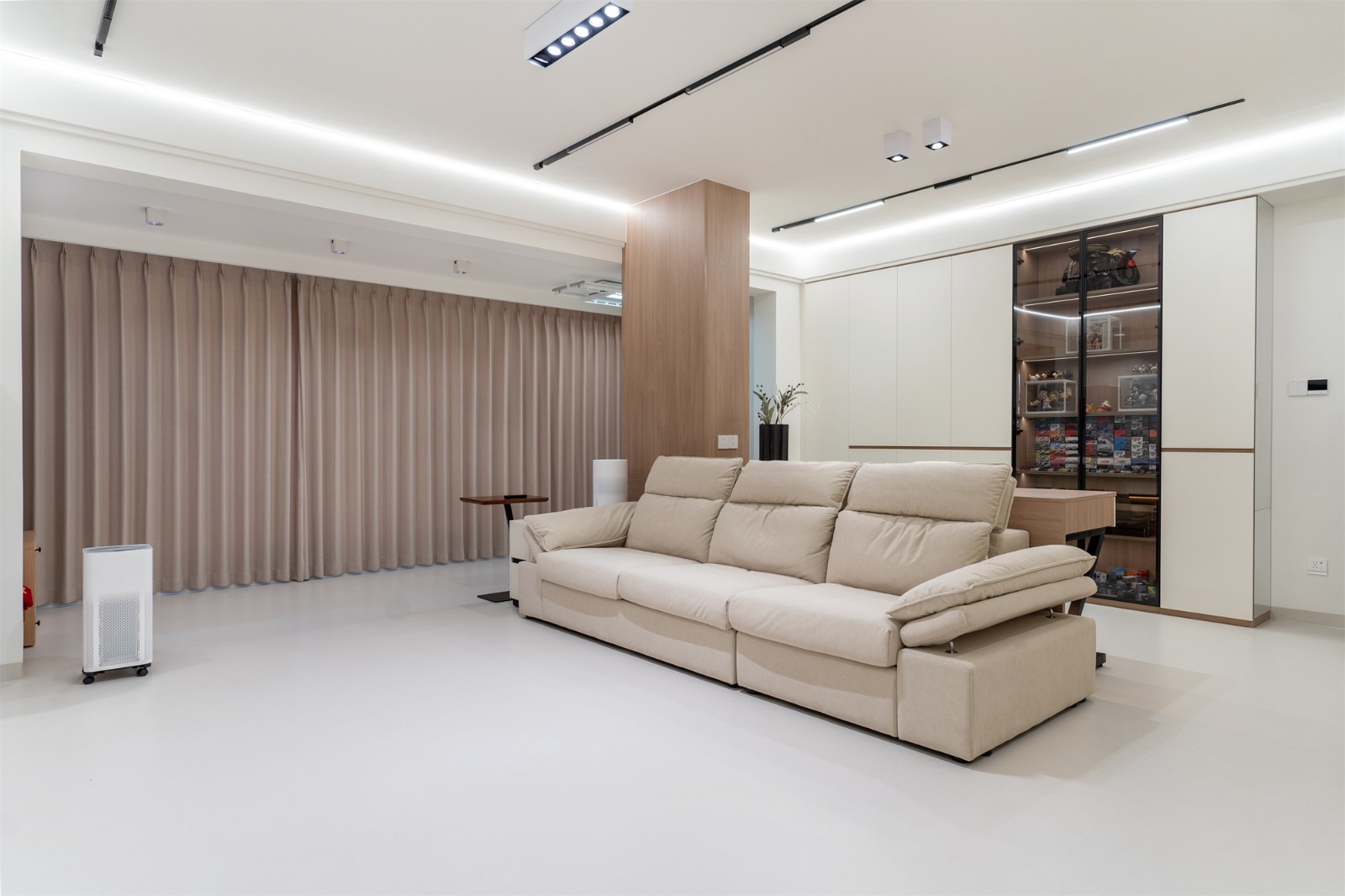 大唐新希望臻園116平奶油風(fēng)客廳裝修實景圖