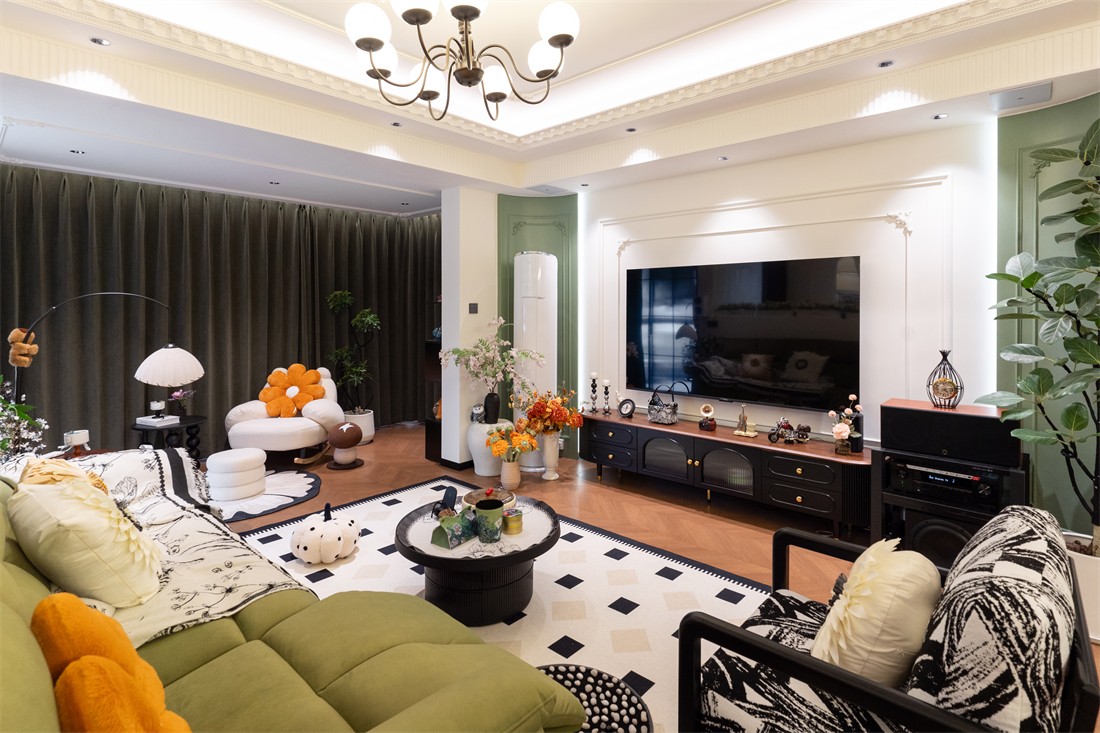 山漸青151平法式客廳裝修完工實景圖