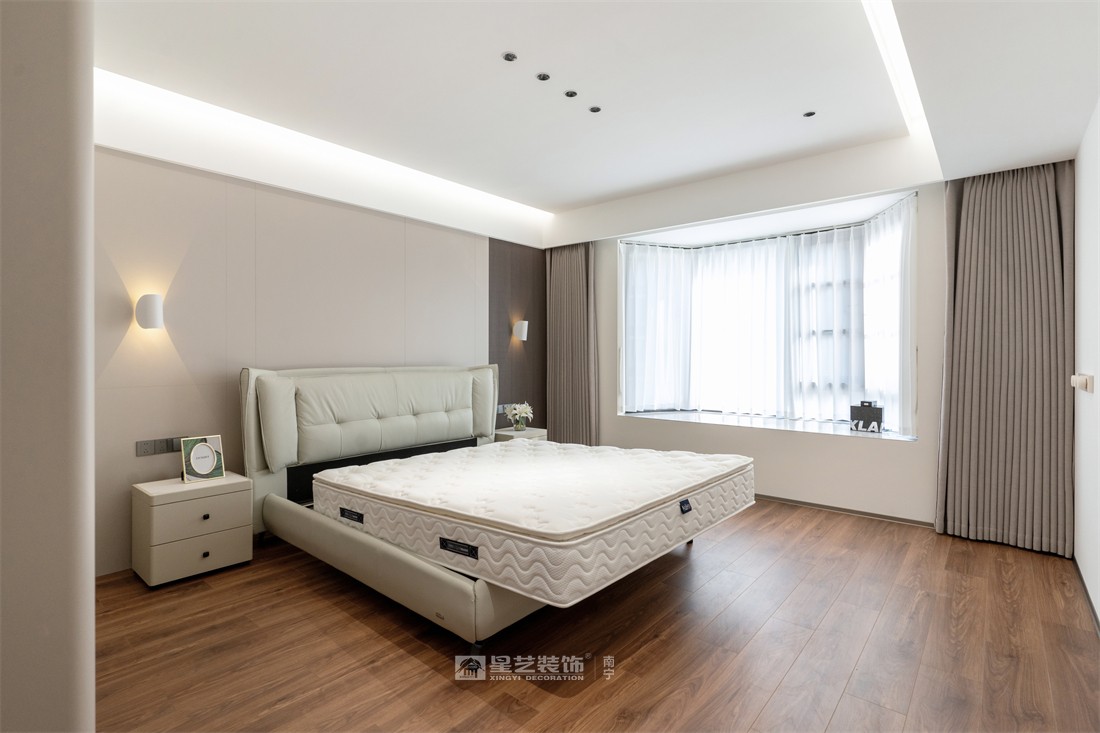大唐臻觀196平現(xiàn)代簡約臥室裝修完工實(shí)景