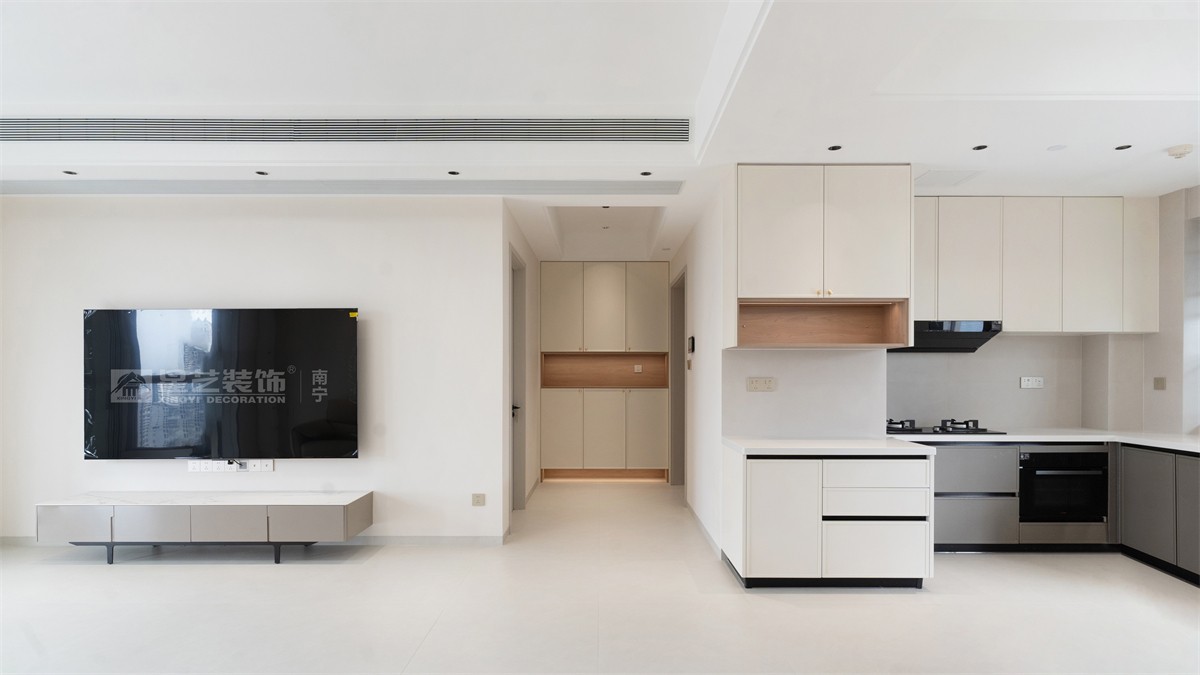 盛科城152平奶油風(fēng)客餐廳裝修完工實(shí)景圖